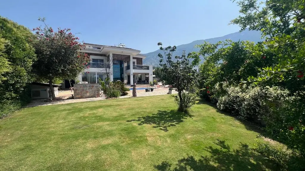 Villa in Ovacik